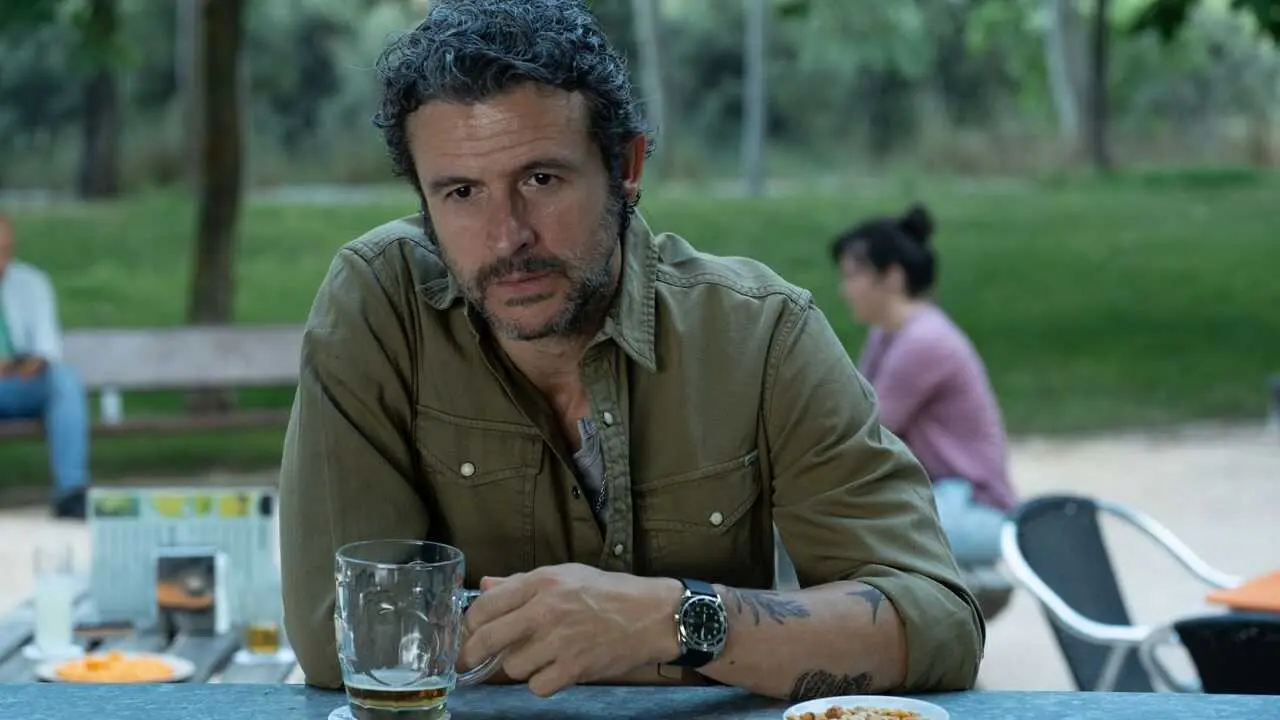 Una comedia protagonizada por Diego Mart&iacute;n y Antonio Resines que te har&aacute; re&iacute;r y reflexionar sobre las segundas oportunidades en la vida y la cocina. / rtve