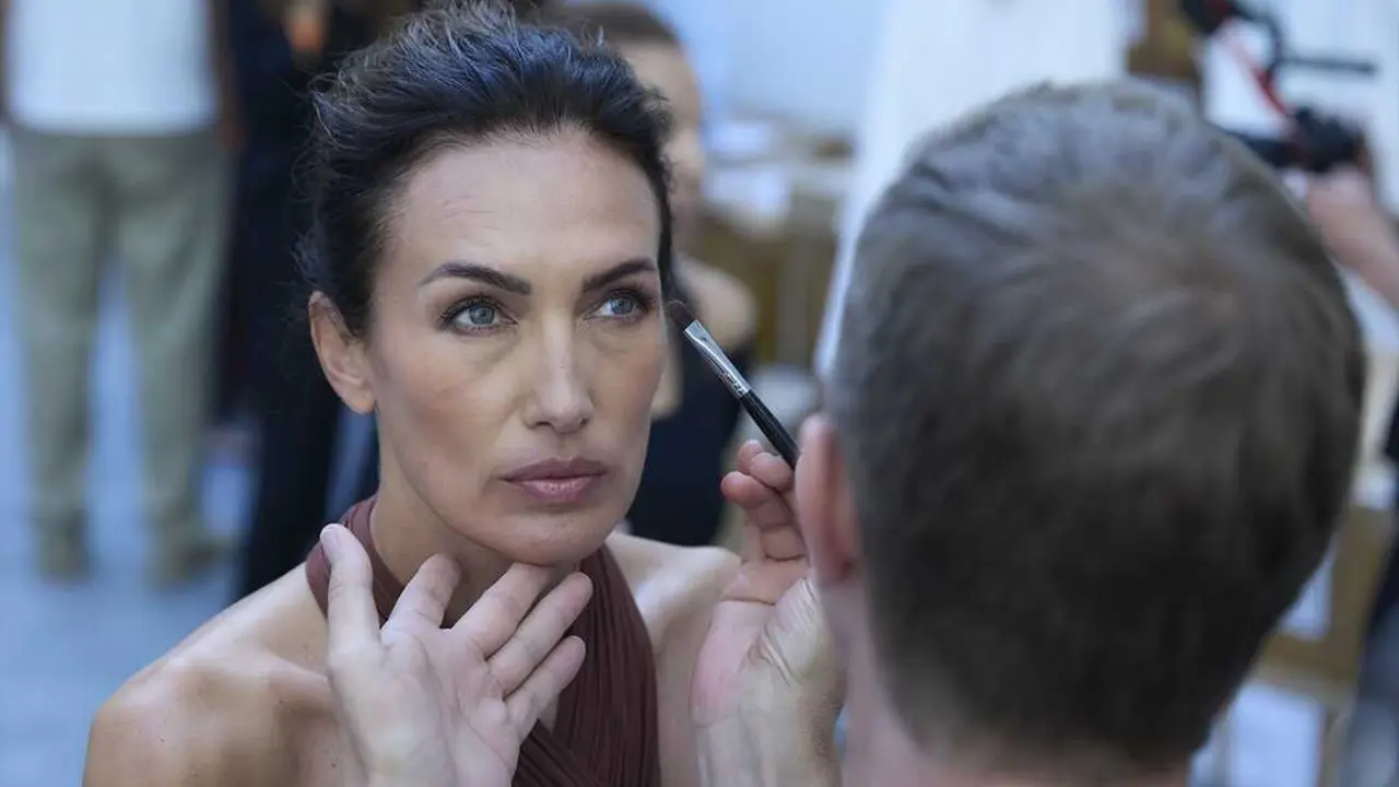 La modelo Nieves &Aacute;lvarez durante un desfile de moda. EP