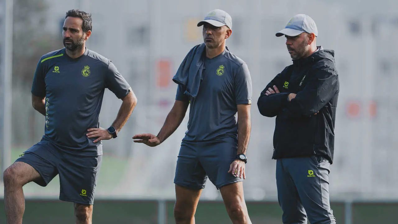 El entrenador del Racing, Jos&eacute; Alberto. / RRC