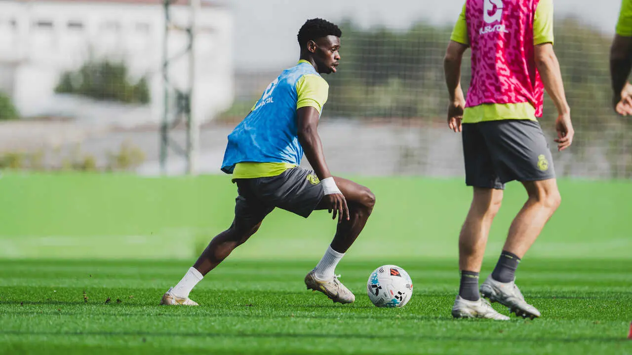 Entrenamiento de los de Jos&eacute; Alberto tras el triunfo en El Sardinero. / RRC