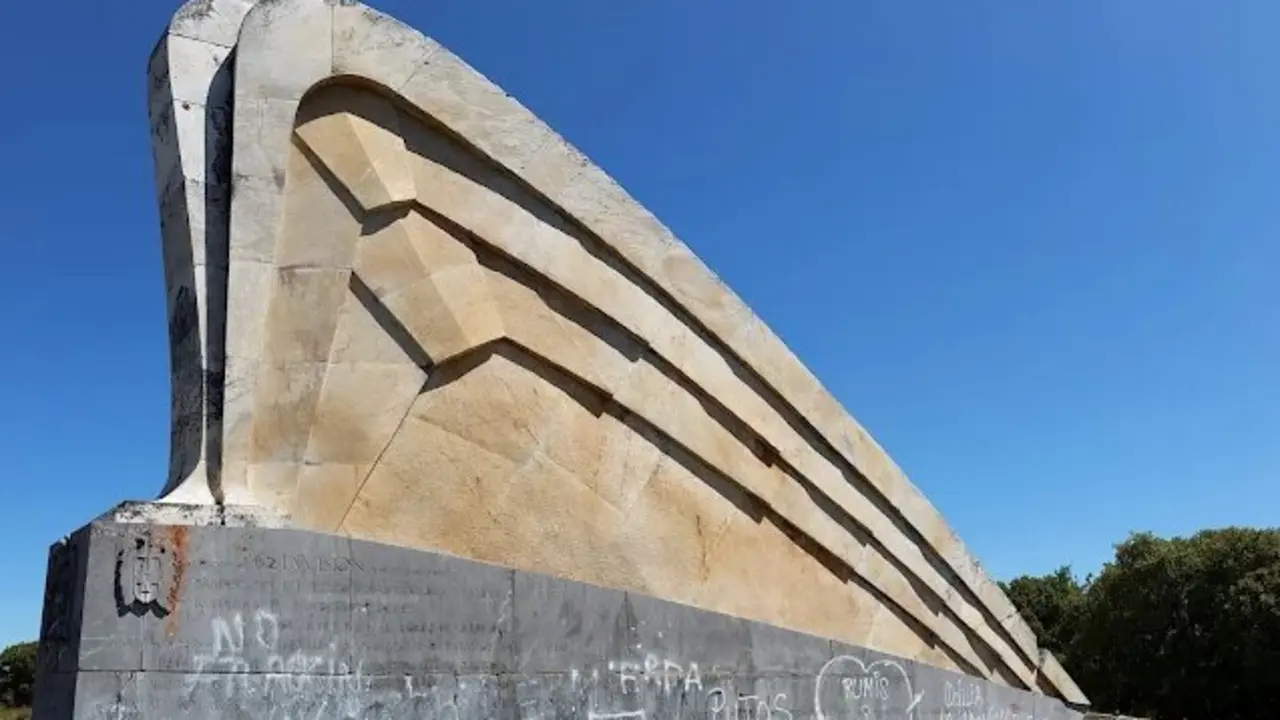 El &Aacute;guila de Sagard&iacute;a. / X