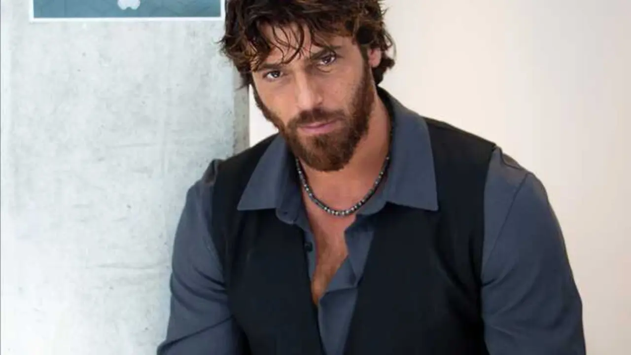 El actor turco se instala temporalmente en un hotel del barrio de Salamanca. / EP