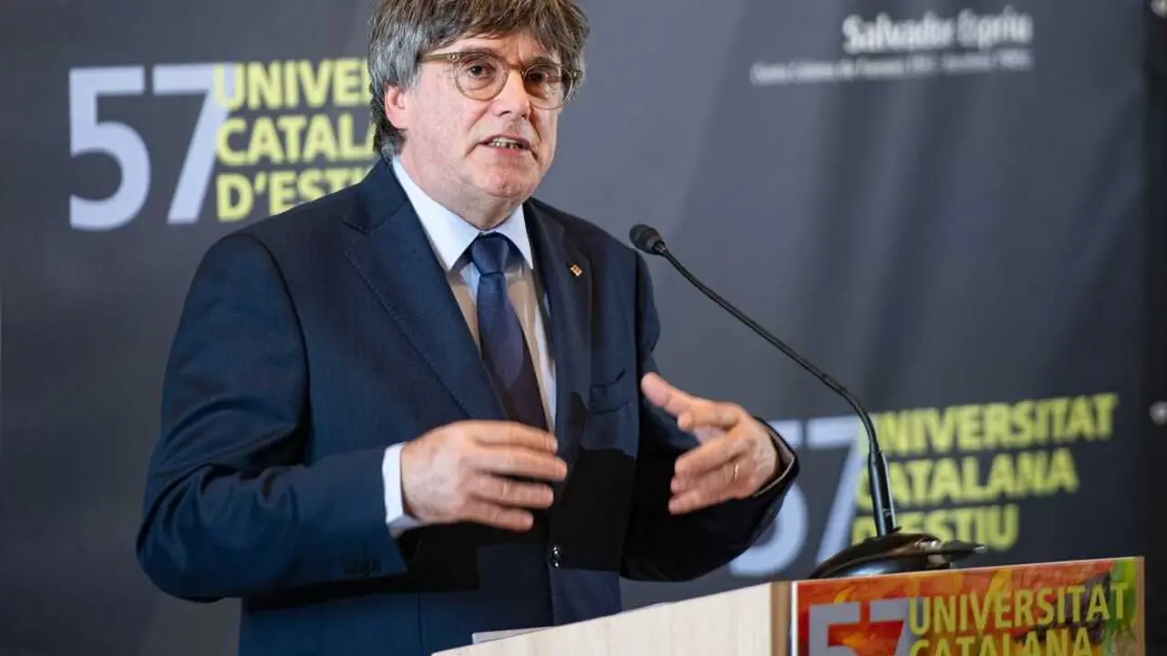 El presidente de Junts, Carles Puigdemont, interviene durante una conferencia. / Gl&ograve;ria S&aacute;nchez