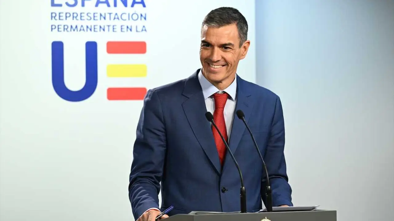 El presidente del Gobierno, Pedro S&aacute;nchez, en rueda de prensa en Bruselas. / Borja Puig de la Bellacasa
