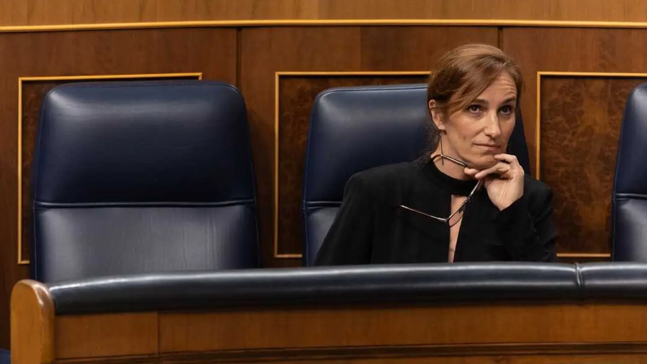 La ministra de Sanidad, M&oacute;nica Garc&iacute;a, durante una sesi&oacute;n de control al Gobierno. / Eduardo Parra