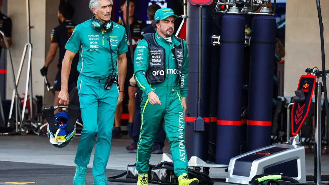 Fernando Alonso, serio en el GP de M&eacute;xico. / EP