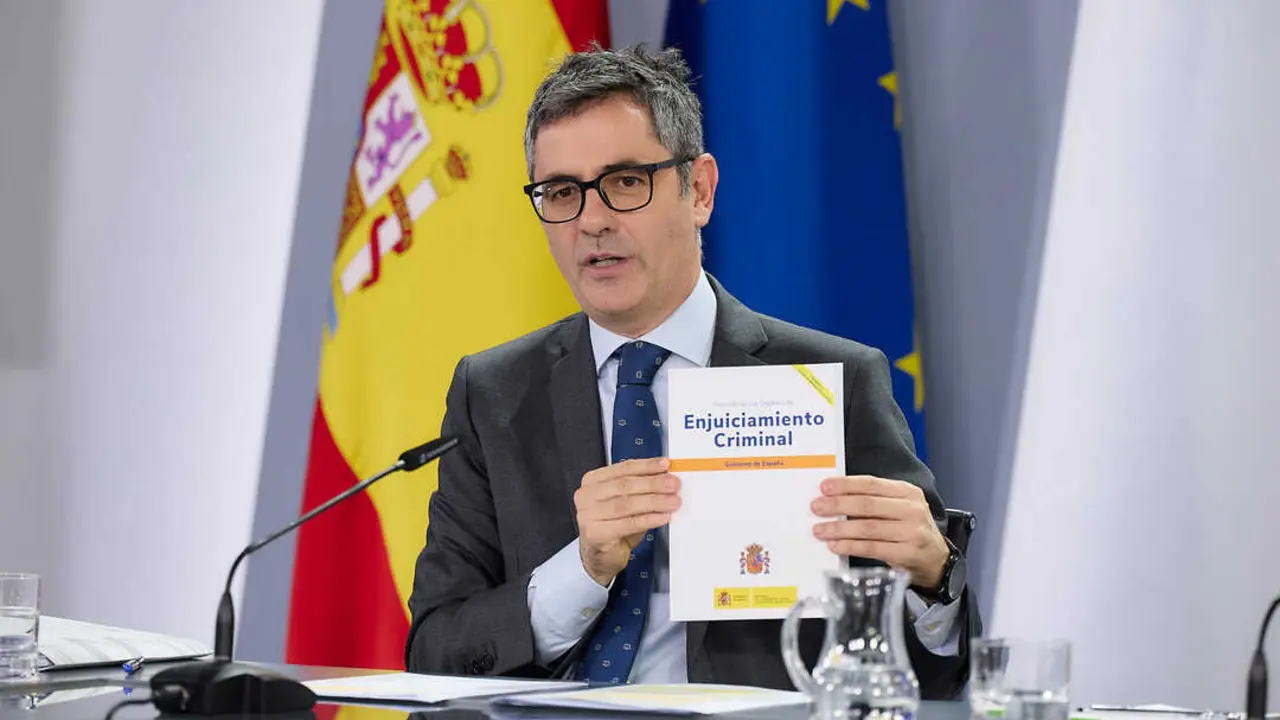 El ministro de Presidencia, Justicia y Relaciones con las Cortes, F&eacute;lix Bola&ntilde;os. / EP