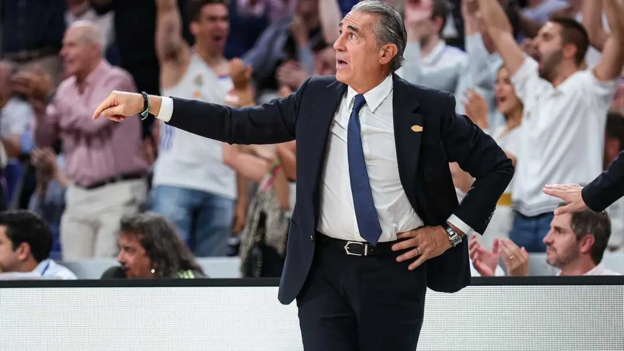 Scariolo durante un partido de Euroliga. / EP