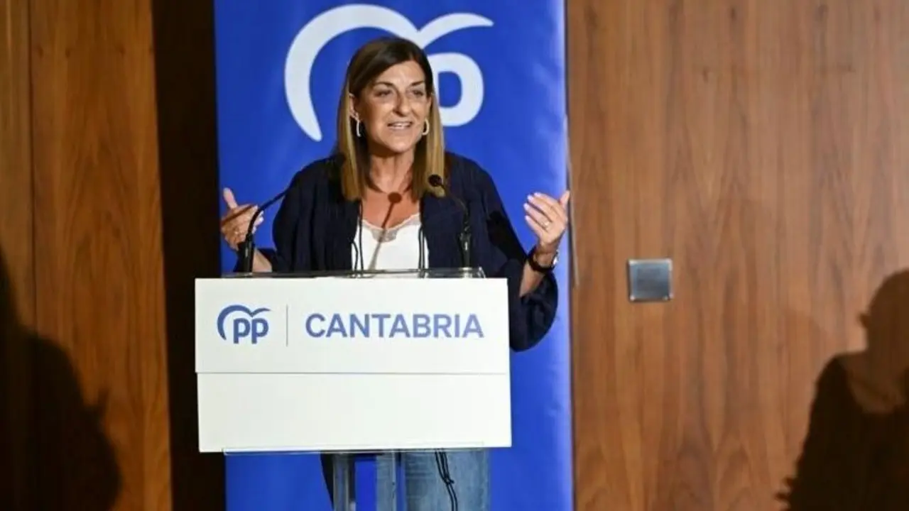 Buruaga durante un acto. / Sebasti&aacute;n Hipperdinger