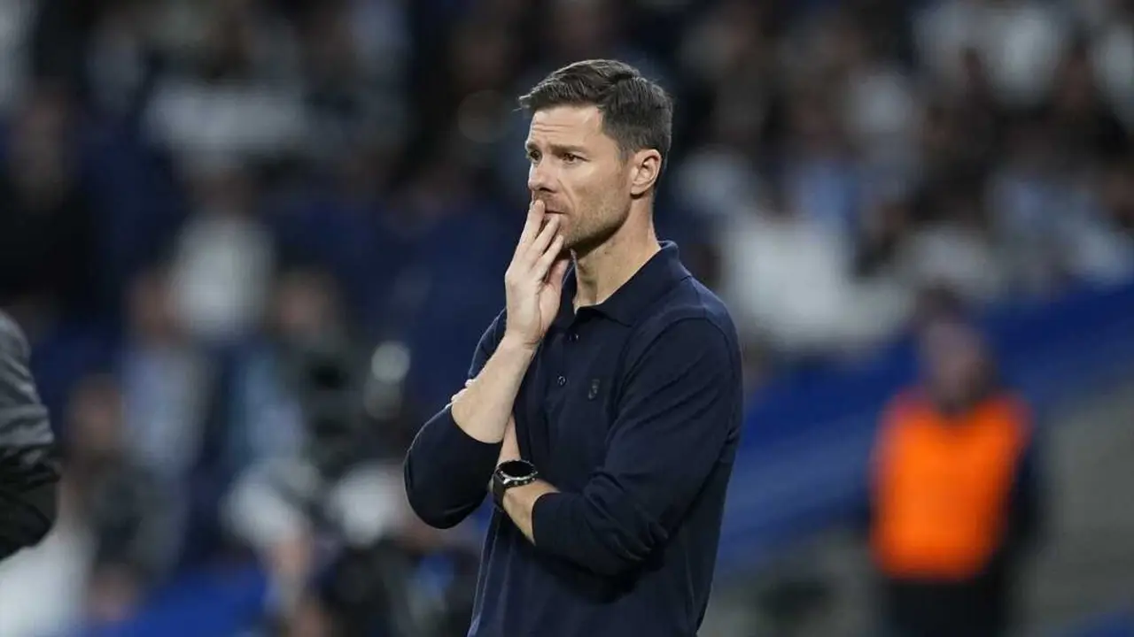 Xabi Alonso durante el partido ante el Valencia. / EP