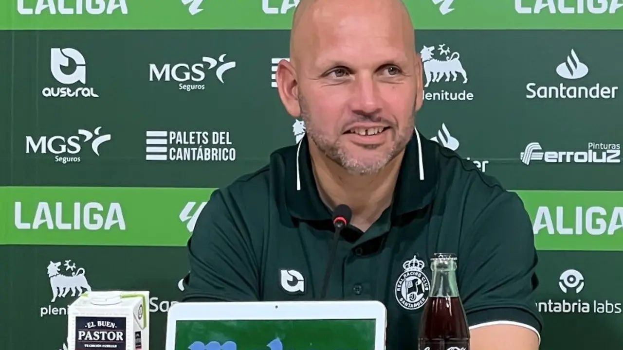Jos&eacute; Alberto durante la rueda de prensa. / RRC