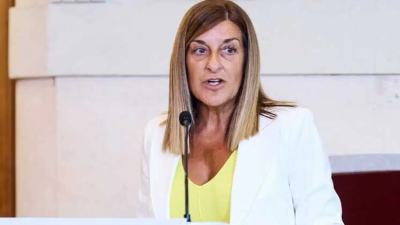 La presidenta del Gobierno de Cantabria, Mar&iacute;a Jos&eacute; S&aacute;enz de Buruaga. / EP