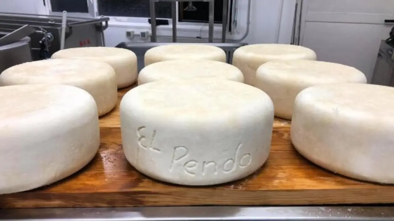 Ni Francia, ni Italia. Este a&ntilde;o, el mejor queso del mundo habla c&aacute;ntabro. / ig