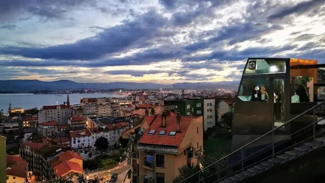 M&aacute;s all&aacute; del centro, Santander esconde otra ciudad. / EP
