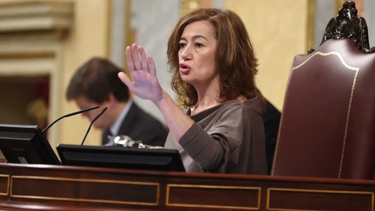 La presidenta del Congreso, Francina Armengol, durante una sesi&oacute;n de control al Gobierno, en el Congreso de los Diputados, a 12 de noviembre de 2025, en Madrid (Espa&ntilde;a).  Eduardo Parra / Europa Press