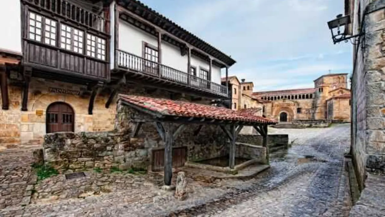 Uno de los rincones de Santillana del Mar. / T.C.