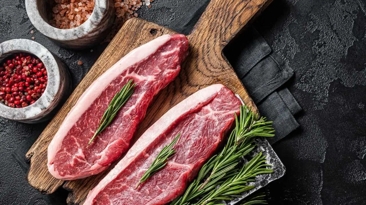 Existen m&eacute;todos r&aacute;pidos para descongelar carne sin microondas. / Alerta