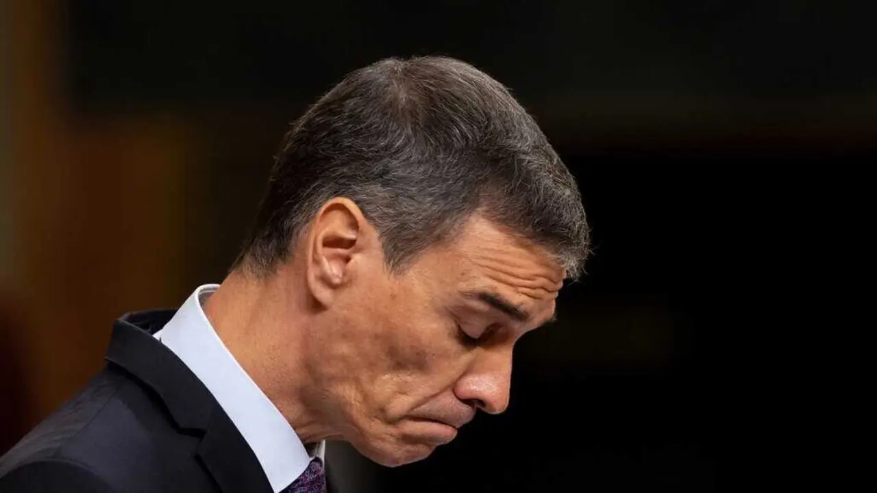 El presidente del Gobierno, Pedro S&aacute;nchez, interviene durante un pleno extraordinario, en el Congreso de los Diputados. / Eduardo Parra