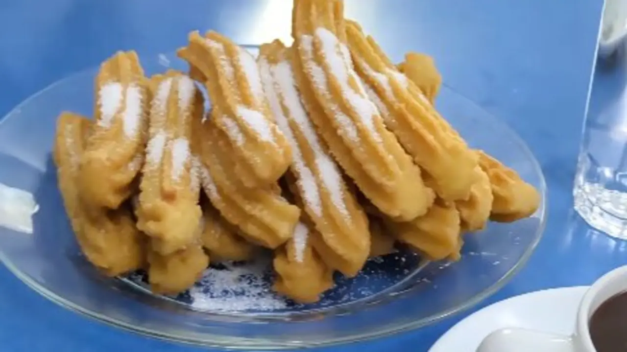 Un plato de churros, un indispensable en invierno. / RRSS