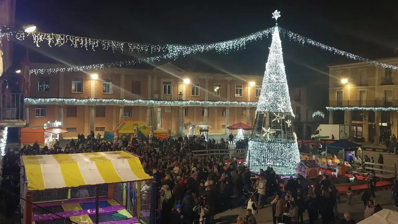 Hay lugares donde la Navidad se vive con emoci&oacute;n sincera. En este art&iacute;culo te llevamos a dos destinos con mucho encanto. / A.E