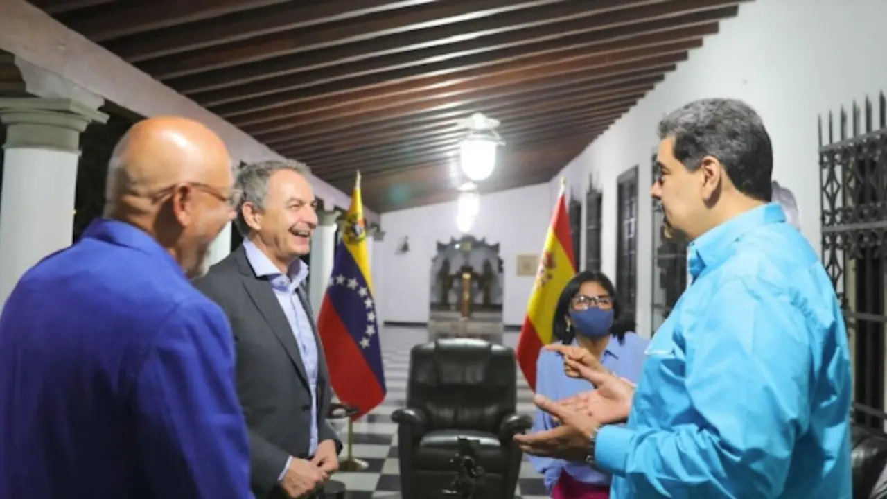 Jorge Rodr&iacute;guez, Jos&eacute; Luis Rodr&iacute;guez Zapatero, Delcy Rodr&iacute;guez y Nicol&aacute;s Maduro. - EP