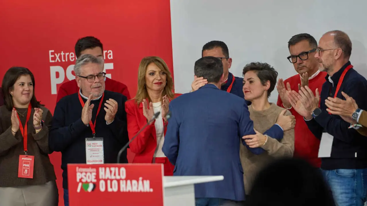 Miguel &Aacute;ngel Gallardo, durante el seguimiento de la noche electoral. / EP