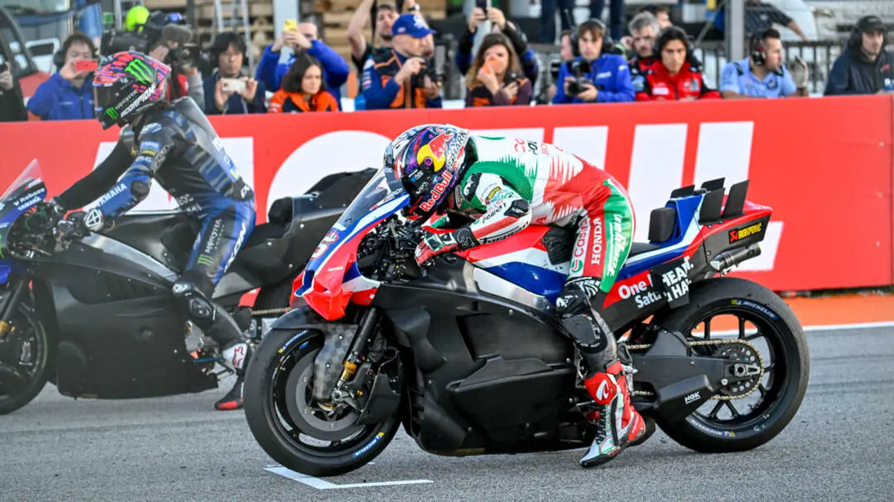 El ranking de ca&iacute;das de MotoGP 2025 pone los focos sobre Zarco, Miller y &Aacute;lex M&aacute;rquez, los &ldquo;m&aacute;s valientes&rdquo;... o los m&aacute;s alocados. / EP