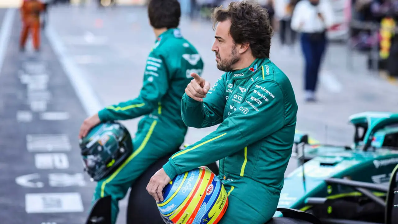 Fernando Alonso sigue dejando huella en la parrilla. / EP