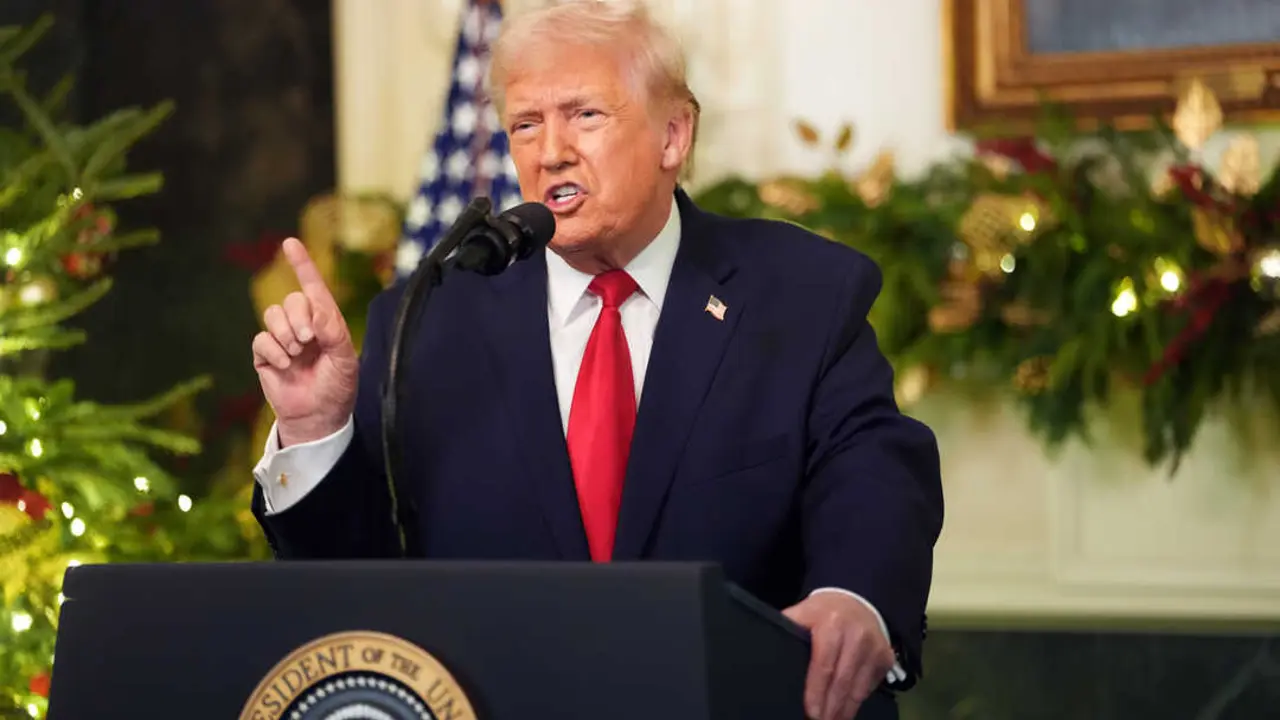 Trump, dejando claro que los bombardeos continuar&aacute;n si no se detiene la violencia contra los cristianos. / EP