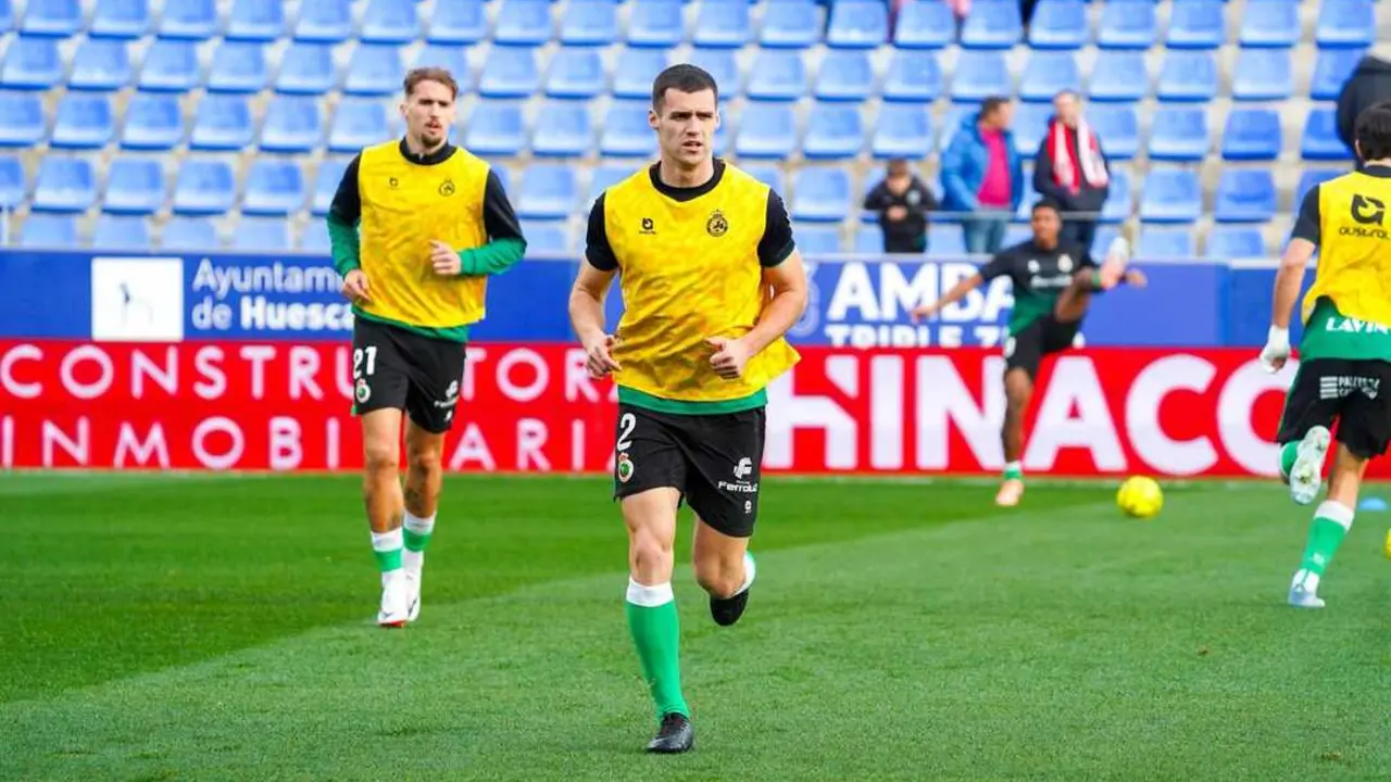 Con 42 goles en 19 jornadas, el conjunto c&aacute;ntabro visita Zorrilla decidido a imponer su estilo ofensivo. / RRC