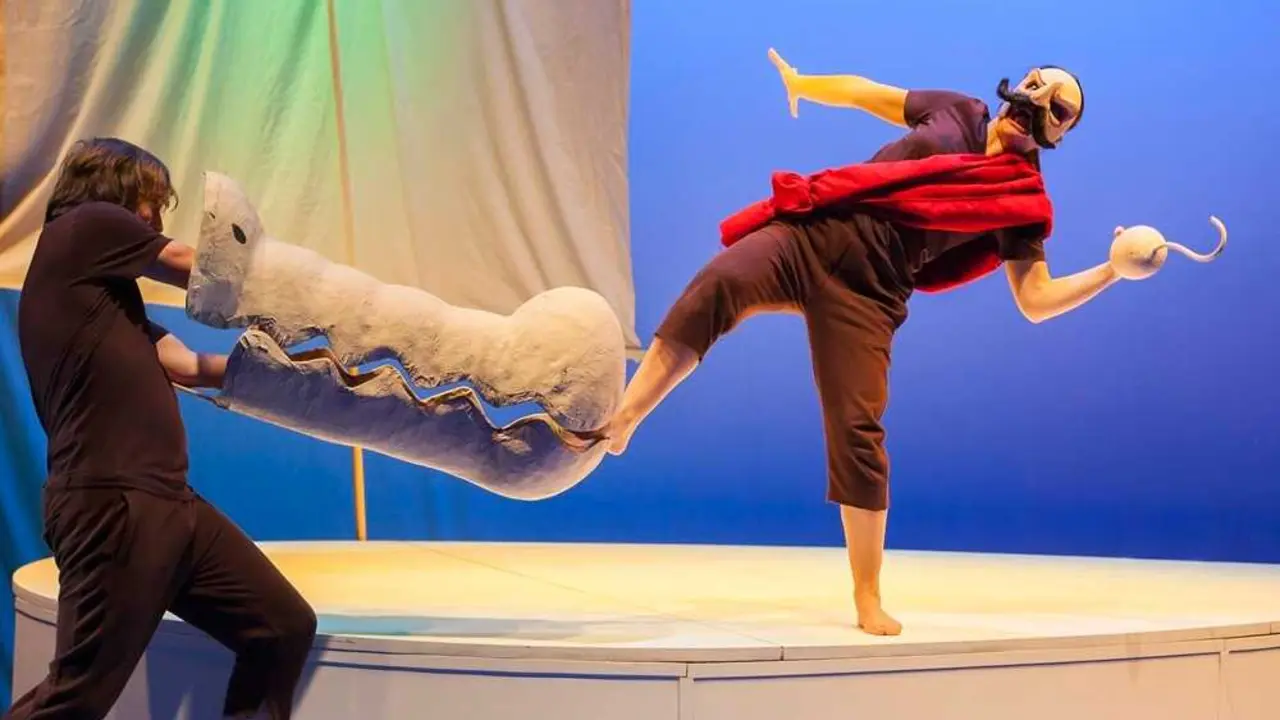 Con Peter Pan y Wendy, El Perro Azul despide el ciclo navide&ntilde;o Teatro en familia. / S.A