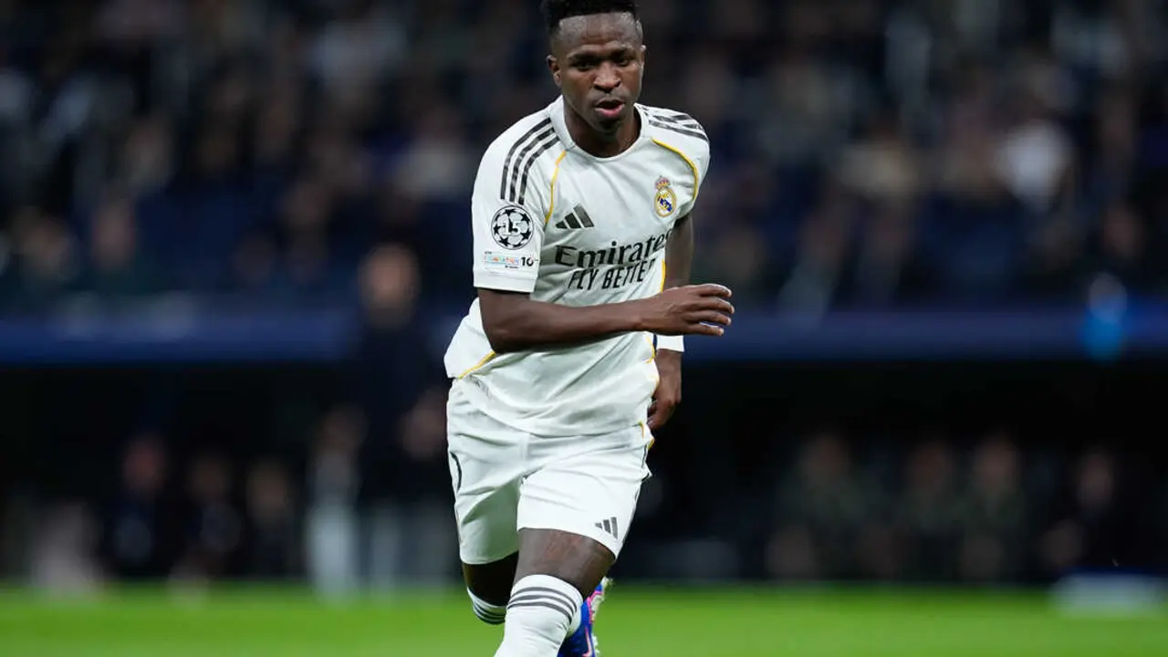 El jugador del Real Madrid, Vinicius, durante el partido ante el M&oacute;naco. / EP
