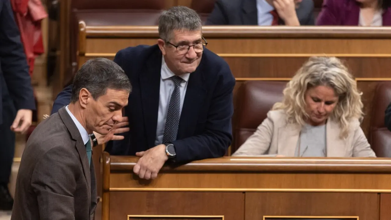 Pedro S&aacute;nchez, en el Congreso durante la sesi&oacute;n sobre los decretos de ayudas al transporte y pensiones. Foto: Eduardo Parra / Europa Press.