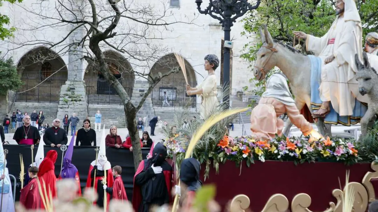 La Semana Santa de Santander est&aacute; declarada Fiesta de Inter&eacute;s Tur&iacute;stico Regional. / alerta