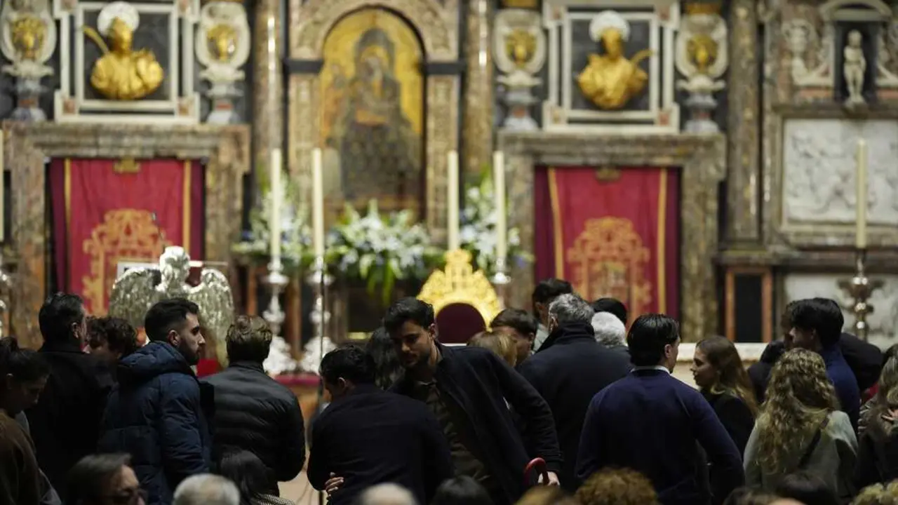Funeral en la Catedral de Sevilla por las v&iacute;ctimas del accidente ferroviario. Foto: Joaqu&iacute;n Corchero / Europa Press.