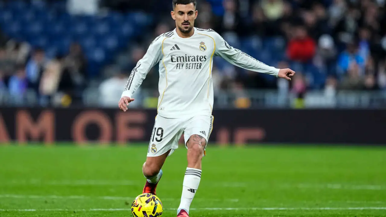Dani Ceballos vuelve a vivir esa historia: la de quien espera una oportunidad que ya no llega. / EP