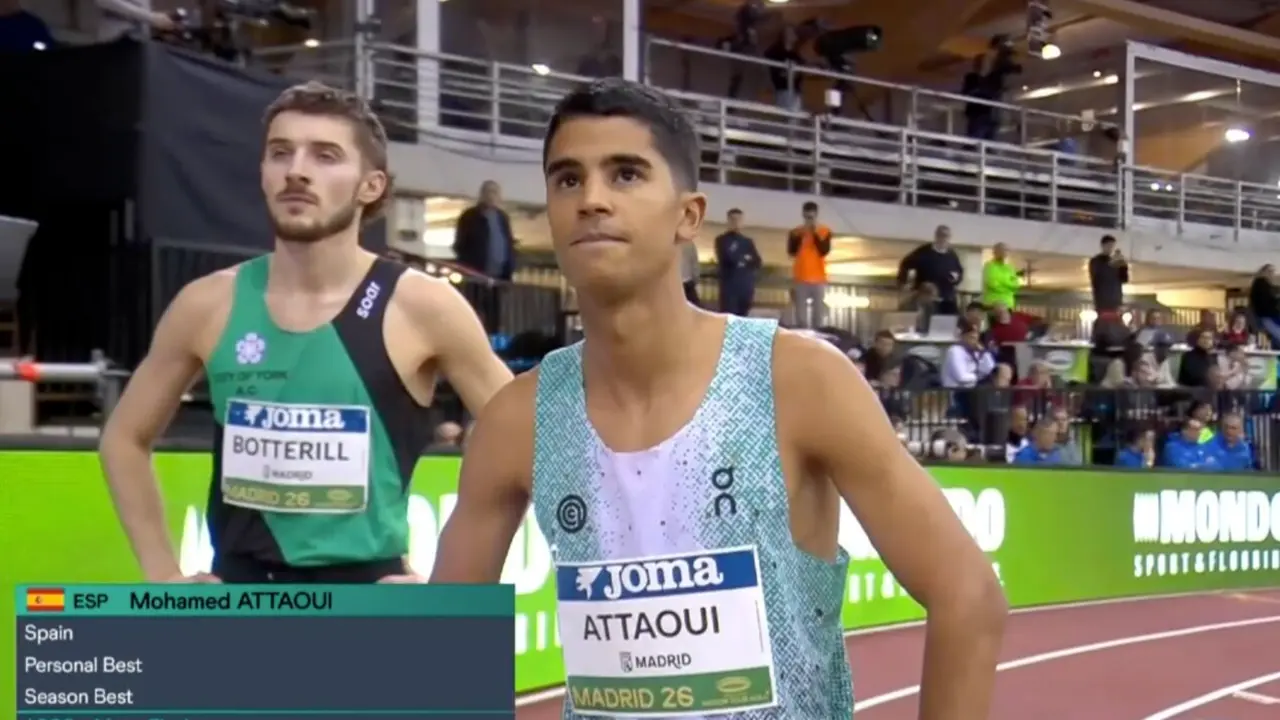Attaoui antes de la salida. / Teledeporte