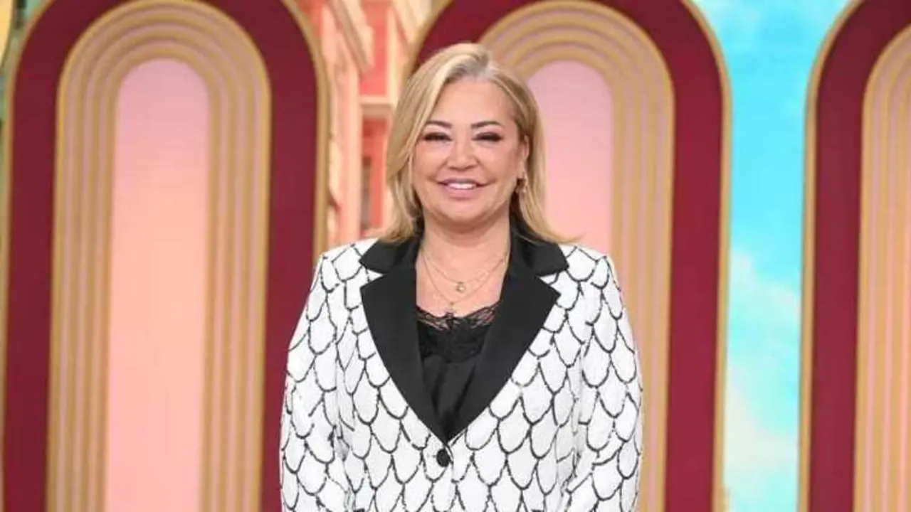 La colaboradora de televisi&oacute;n Bel&eacute;n Esteban durante la presentaci&oacute;n de 'Top Chef: Dulces y Famosos'. / Jos&eacute; Oliva