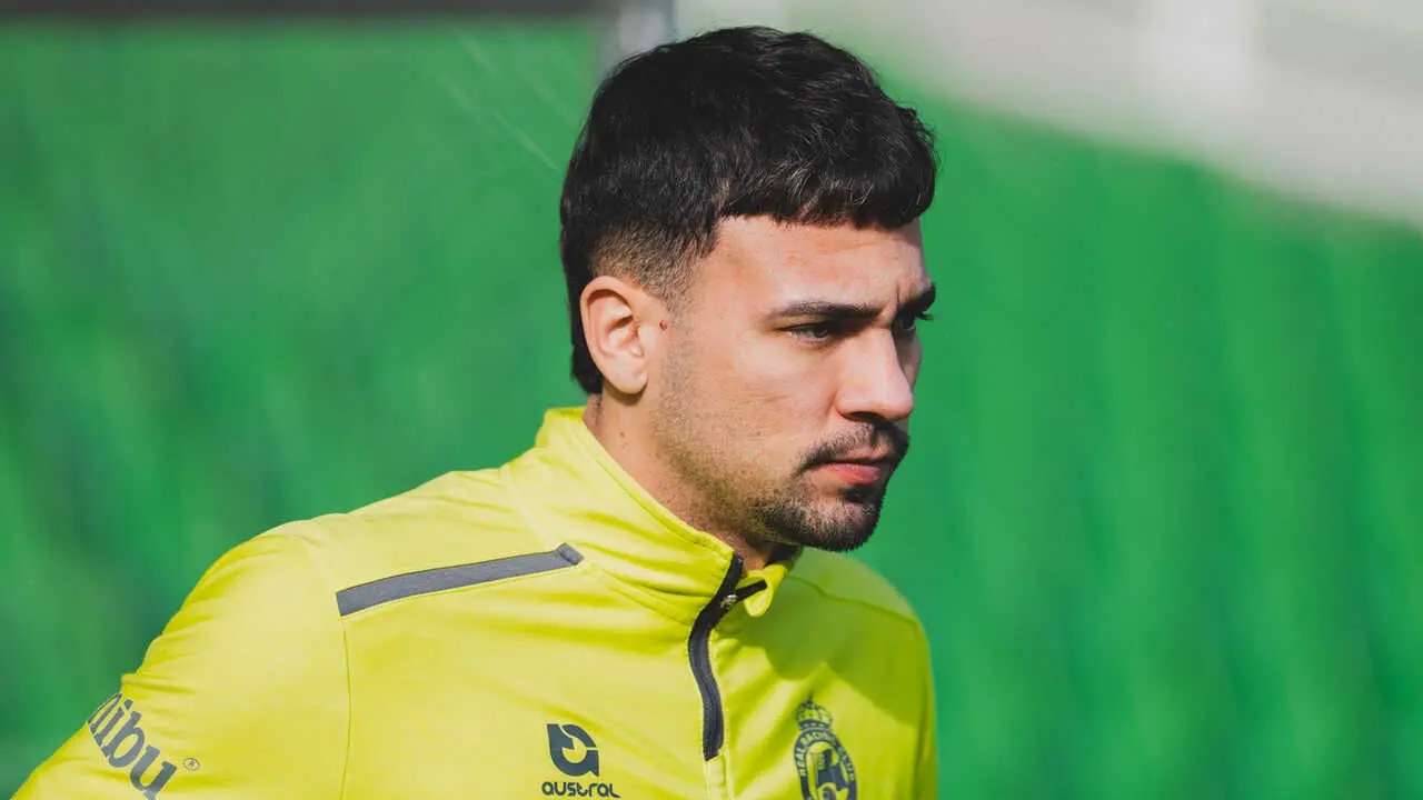 Juan Carlos Arana antes de retirarse lesionado del entrenamiento. / RRC