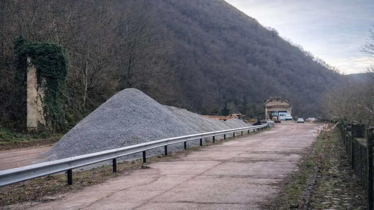 La actuaci&oacute;n en La Enga&ntilde;a ha pasado al &aacute;mbito de la Fiscal&iacute;a ante la sospecha de que se haya tramitado sin evaluaci&oacute;n ambiental. / EP