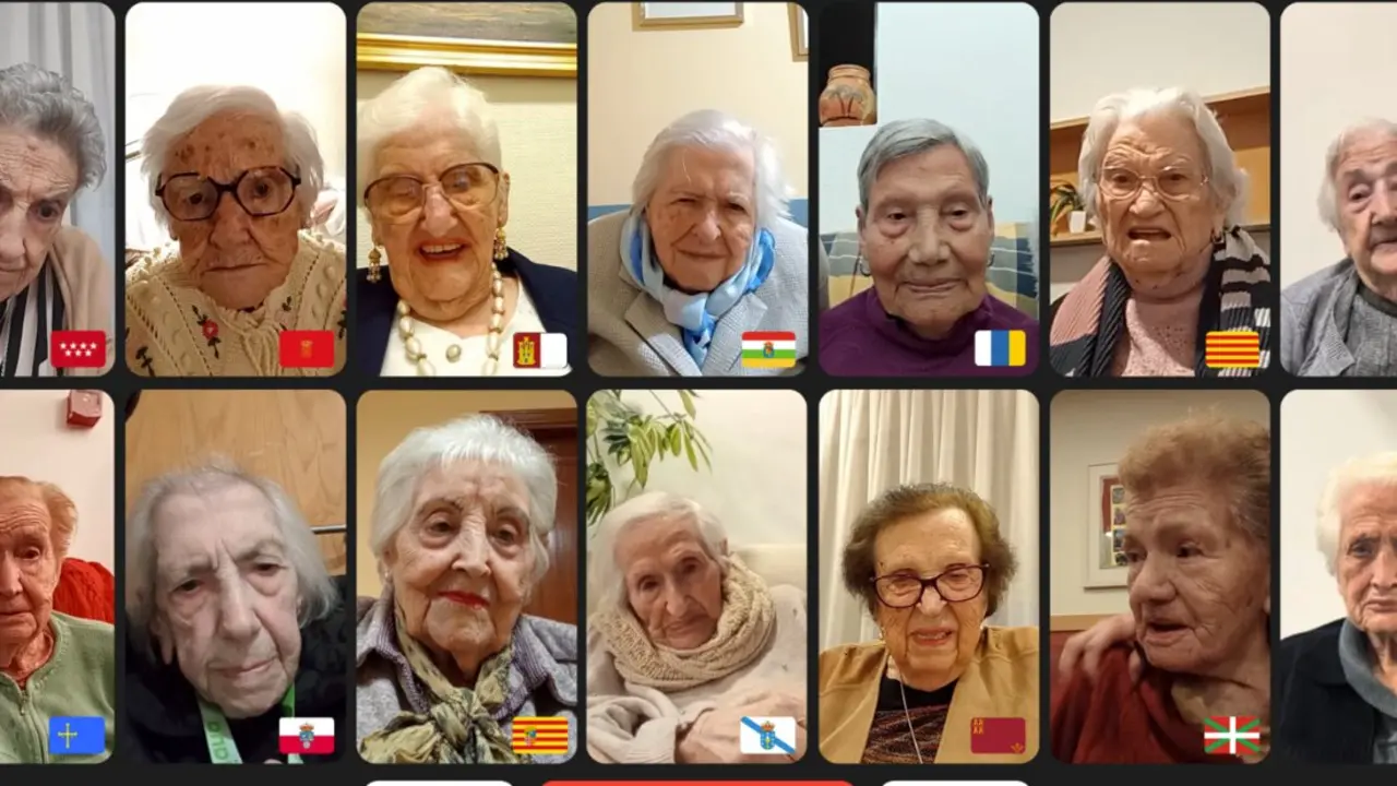 Rosario Soto, vecina de Santander y de 111 a&ntilde;os, particip&oacute; en la videollamada m&aacute;s longeva registrada. / Alerta