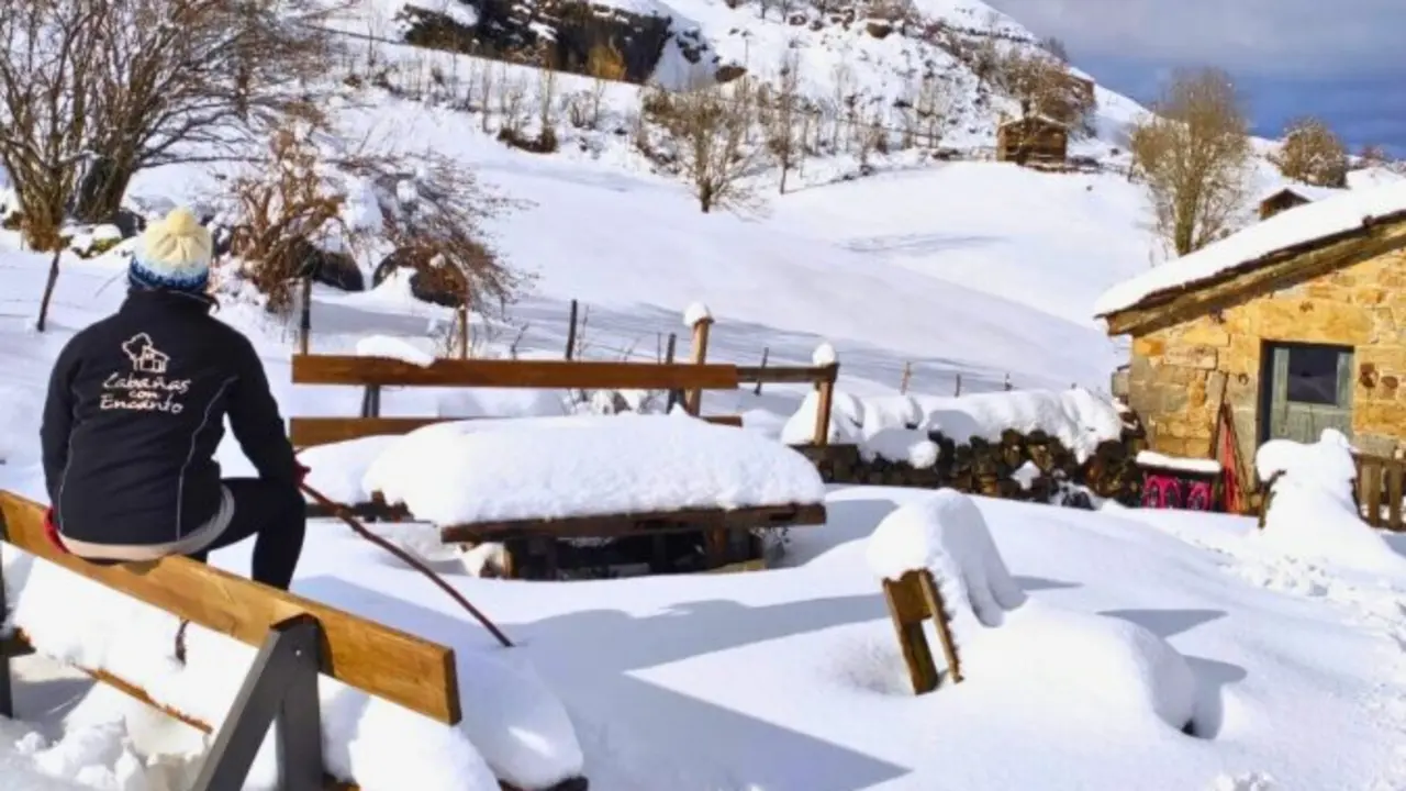 Cantabria esconde caba&ntilde;as con historia que hoy se han convertido en el plan perfecto para desconectar del ruido y reencontrarse con la calma. / IG