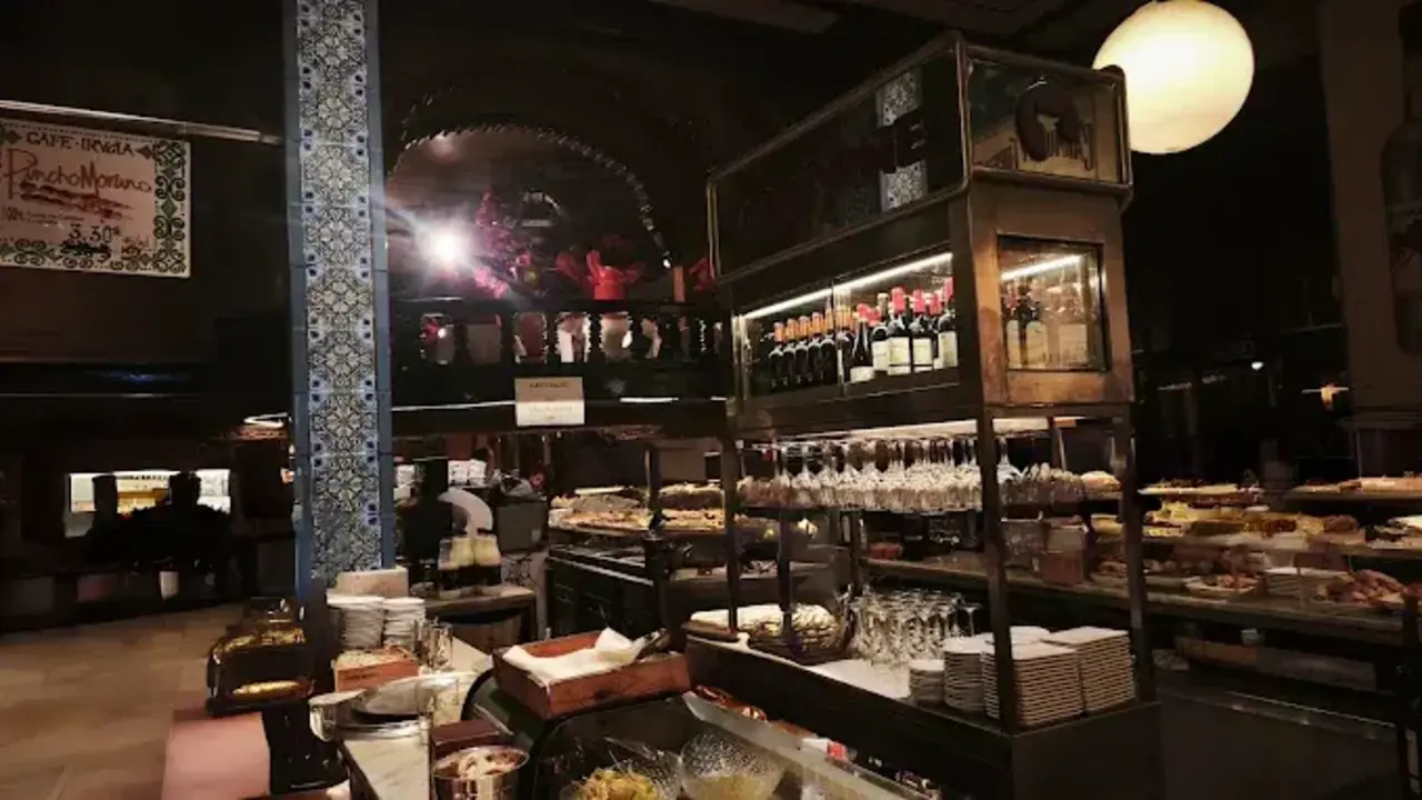 El interior del local bilba&iacute;no. / A.E