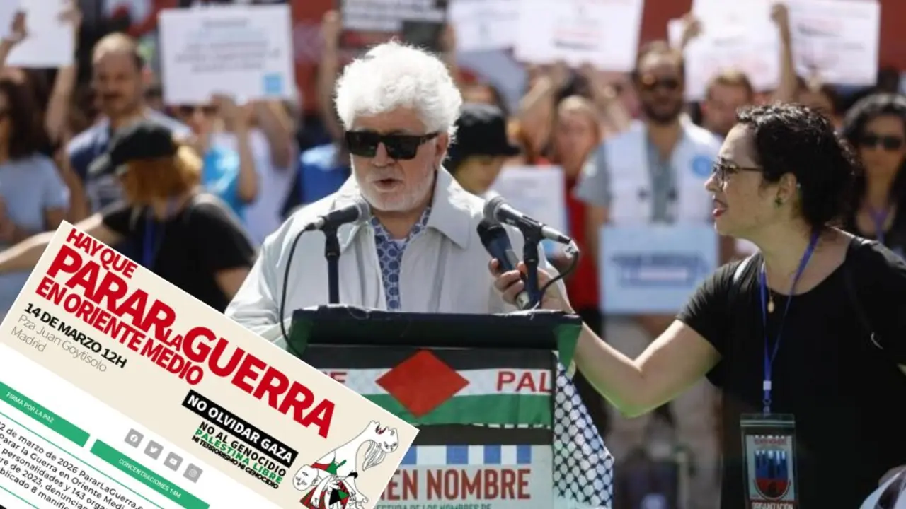 El director Pedro Almod&oacute;var interviene en una concentraci&oacute;n en apoyo a Palestina durante un acto de lectura de nombres de ni&ntilde;os y ni&ntilde;as fallecidos en Gaza. Imagen de archivo.