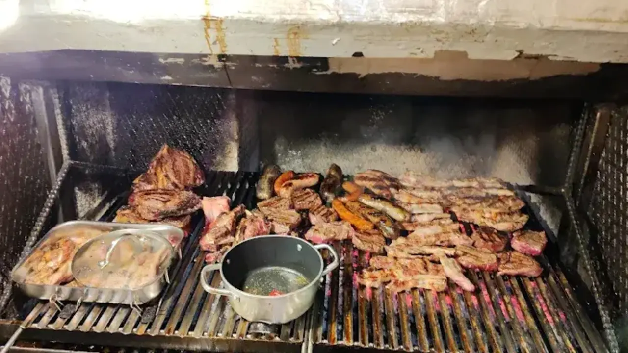 El Trillo destaca como uno de los restaurantes mejor valorados de la zona. / A.E
