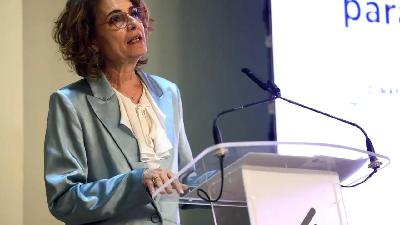 La vicepresidenta primera del Gobierno y ministra de Hacienda, Mar&iacute;a Jes&uacute;s Montero. / EP