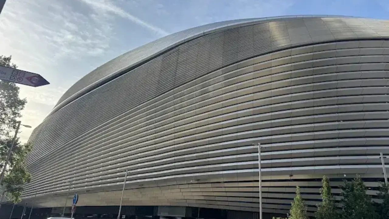 Madrid sumar&aacute; un nuevo escenario al Mutua Madrid Open con la irrupci&oacute;n del Bernab&eacute;u como sede de entrenamiento de alto nivel. / A.E