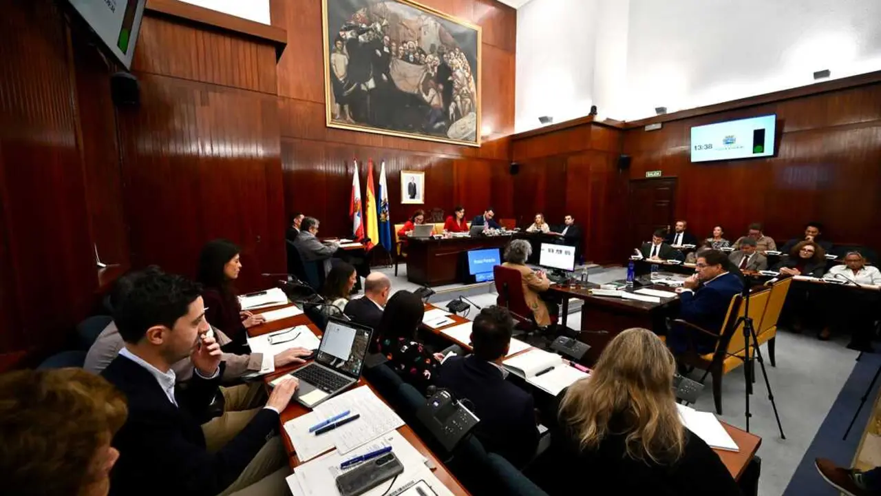 La alcaldesa de Santander, Gema Igual, preside un Pleno del Ayuntamiento de Santander. / Nacho Cubero - ep / archivo
