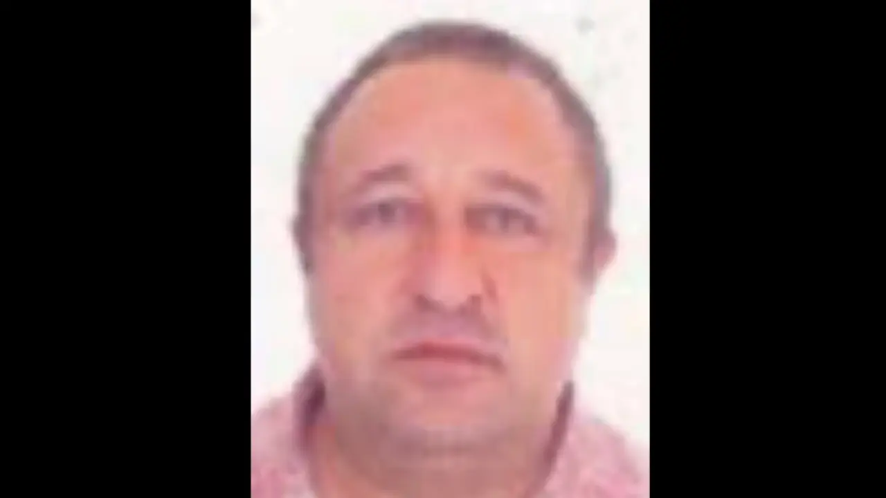 EL SE&Ntilde;OR

DON PEDRO LUIS RUIZ GUTI&Eacute;RREZ
