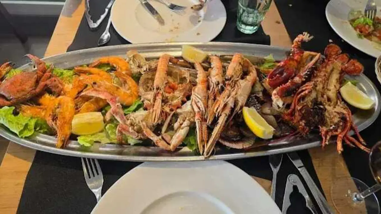La cocina marinera sigue siendo uno de los grandes s&iacute;mbolos de Cantabria y Marisquer&iacute;a Las Teresitas es uno de sus m&aacute;ximos exponentes. / A.E